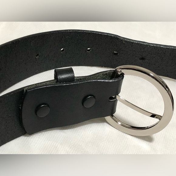 Harley-Davidson Black Belt with Silver Accents - Picture 4 of 11